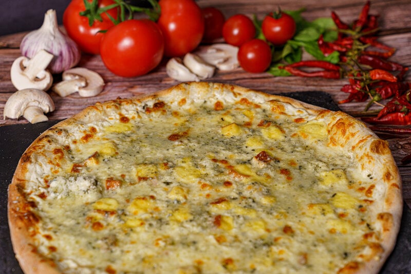 Quattro Formaggi Bianco